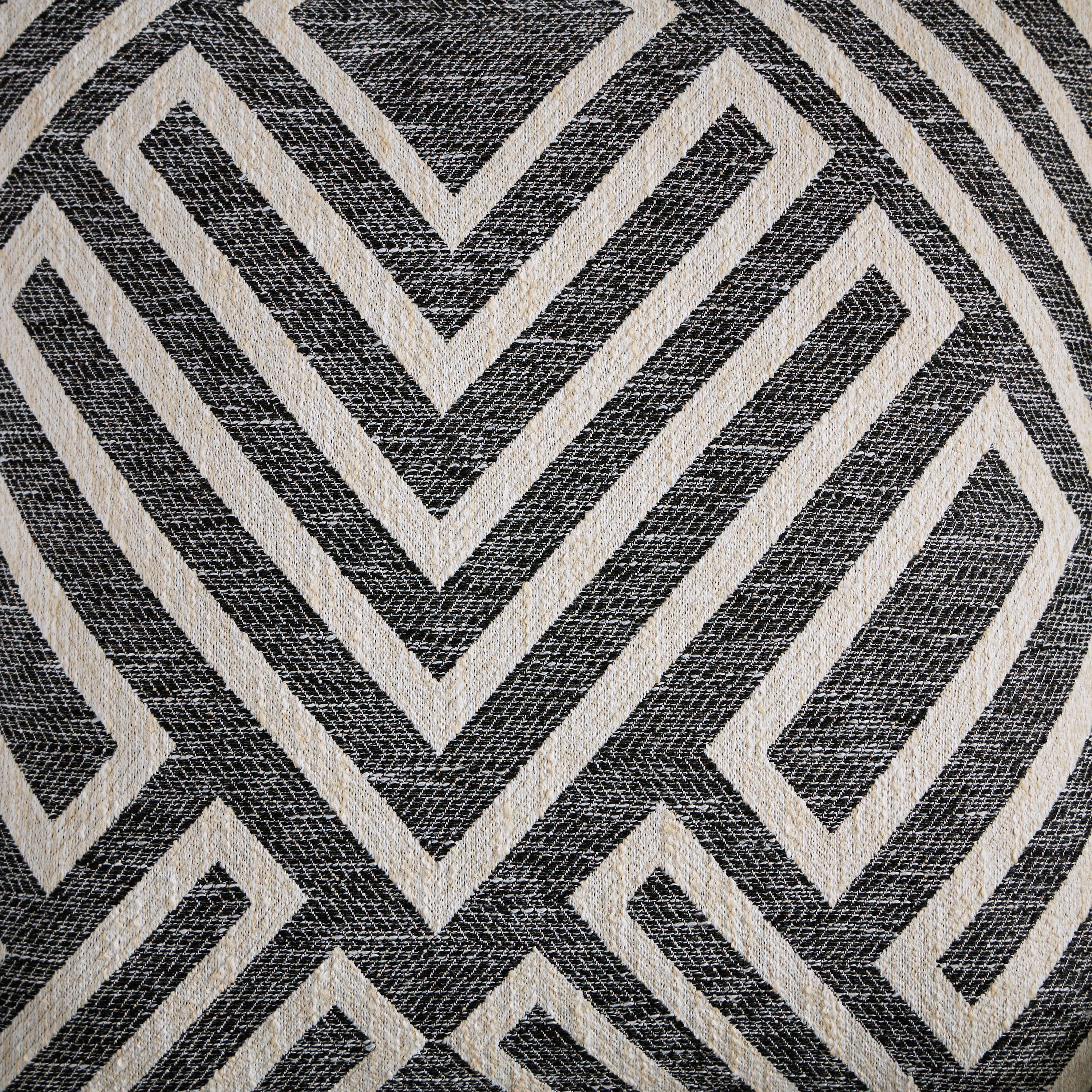 54102S2| Koralynn 3-Piece Sectional with Chaise