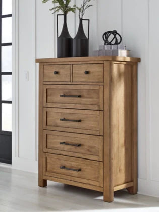 Kristiland Chest of Drawers