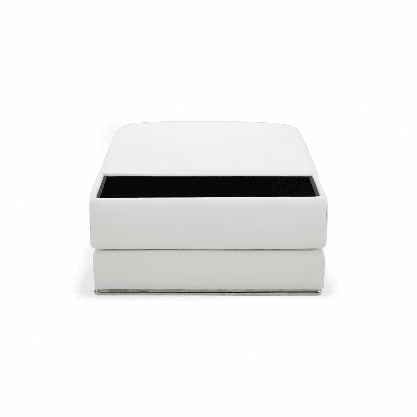 Amadeo Ottoman White